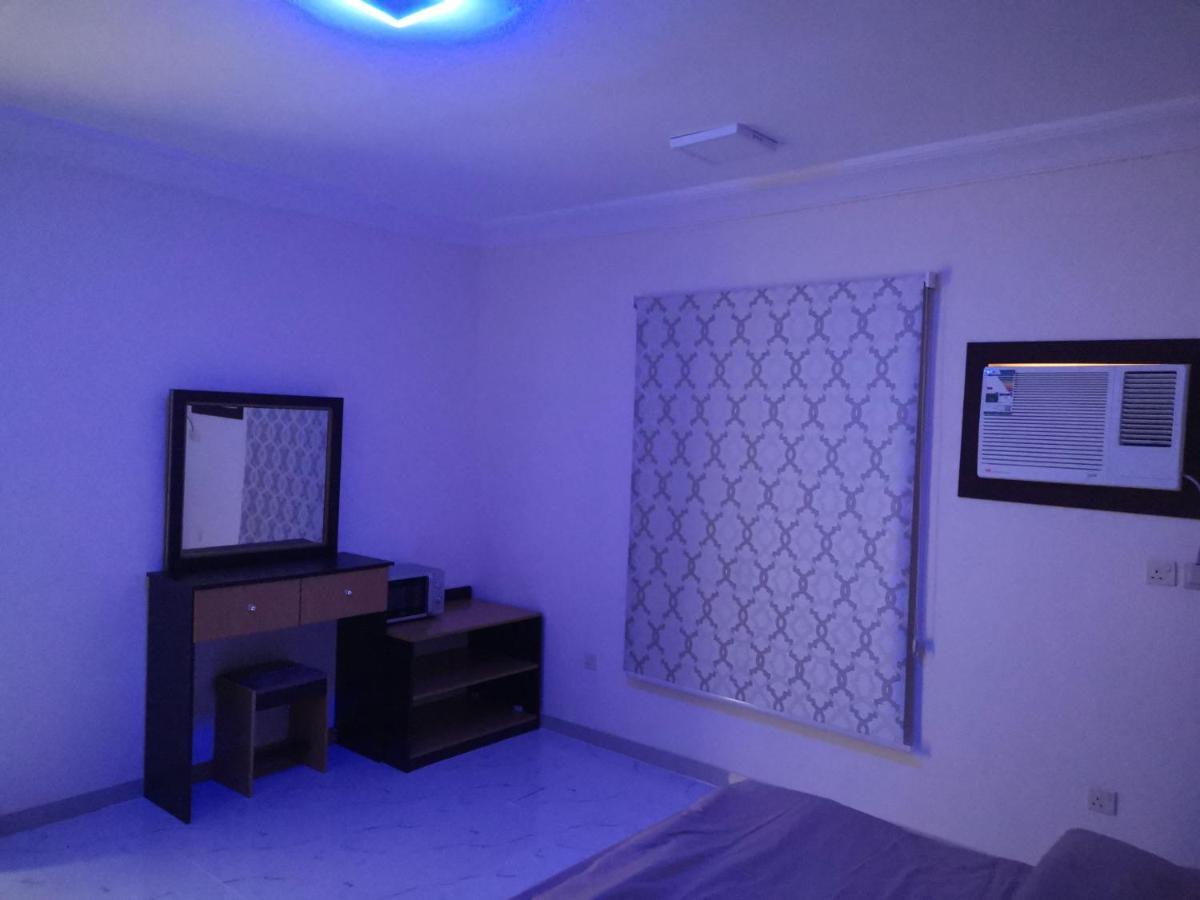 Al Shadi Apartments Yanbu Esterno foto