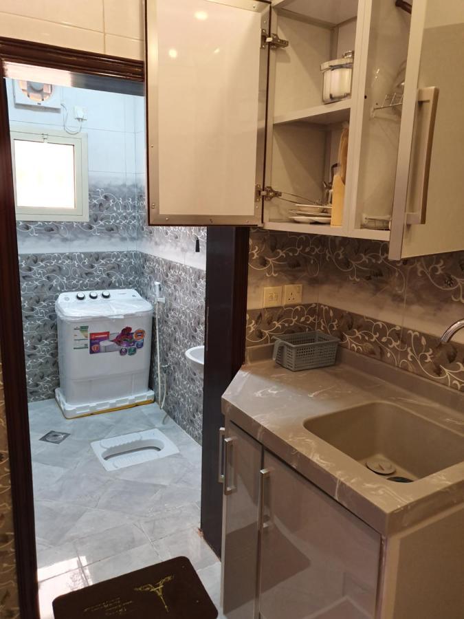 Al Shadi Apartments Yanbu Esterno foto